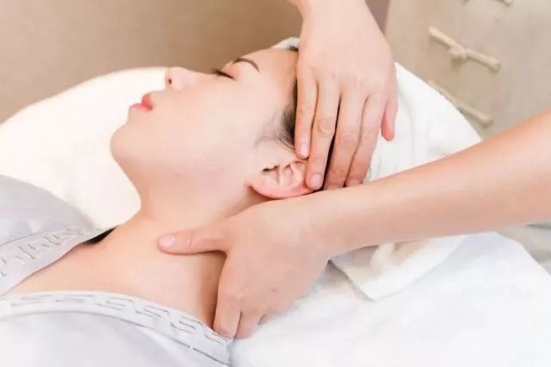 推拿理疗：看这5个手法视频，轻松掌握基础技巧